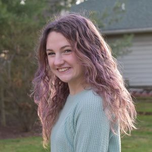 Meet your Posher, Abby